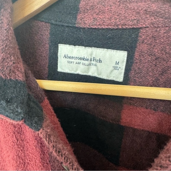Abercrombie Red and Black Buffalo Plaid Flannel Shirt M - Picture 5 of 6